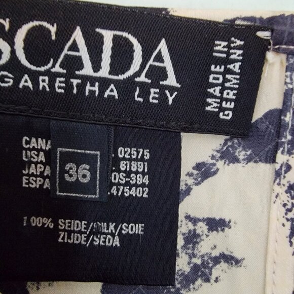 Escada‎ Margaretha Ley Silk Button Up Blouse Dark Navy & Cream Floral Sz 36 - Picture 4 of 9